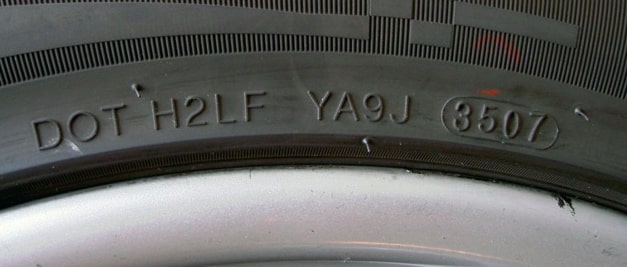 Numbers on tire, manufacturing date