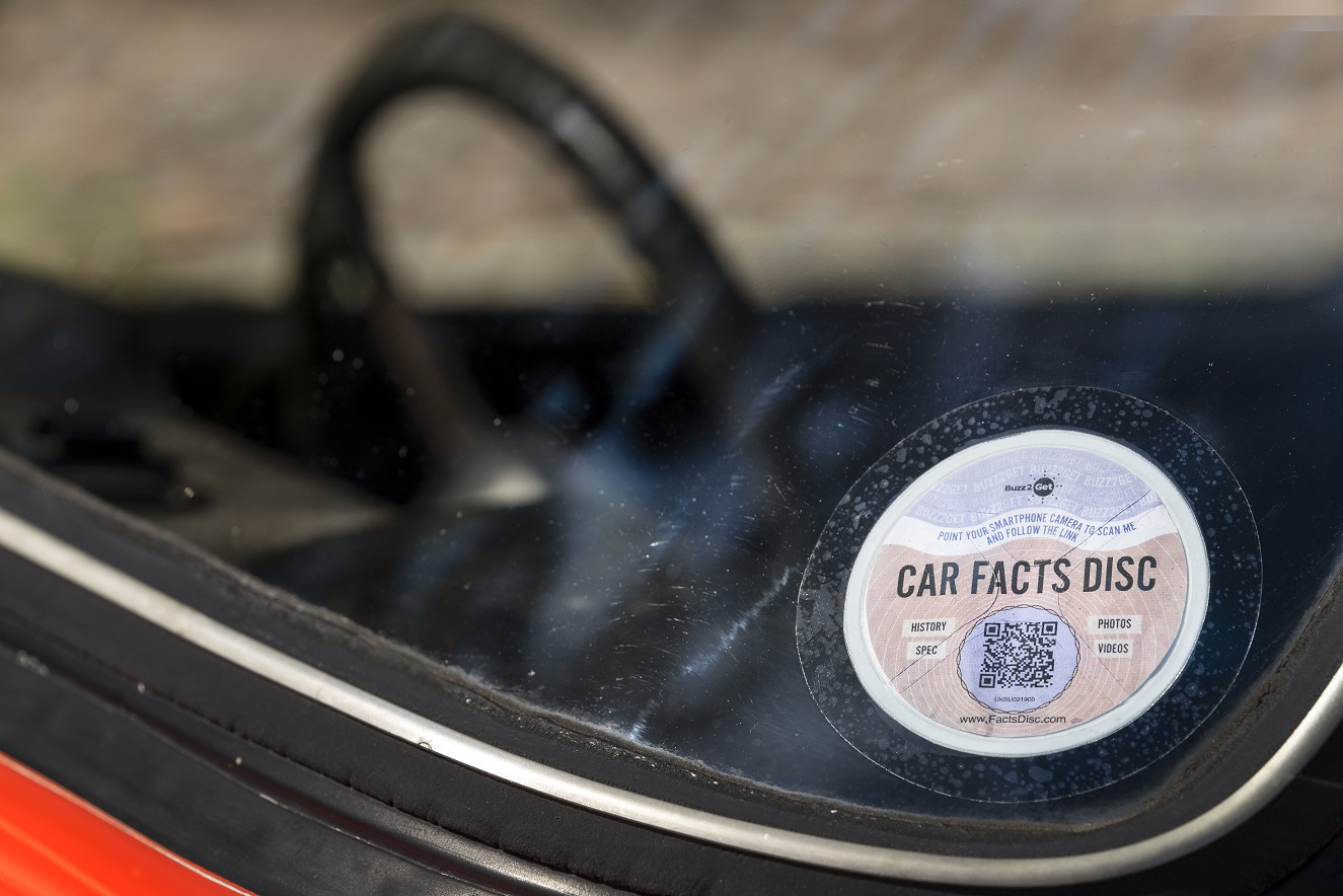 Car Facts Disc with QR code